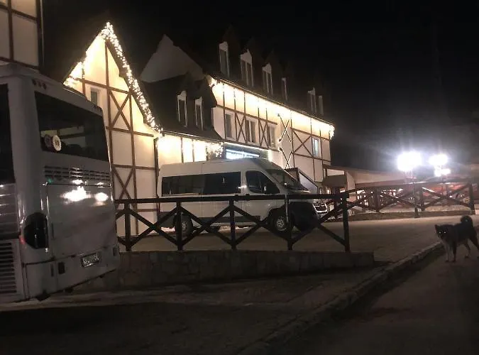 Apartament Kraljevi Cardaci Makica Sa Garazom *