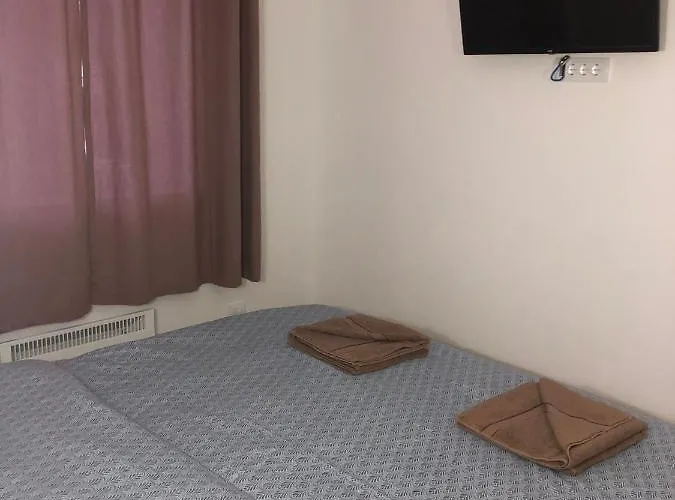Kraljevi Cardaci Makica Sa Garazom Apartament *